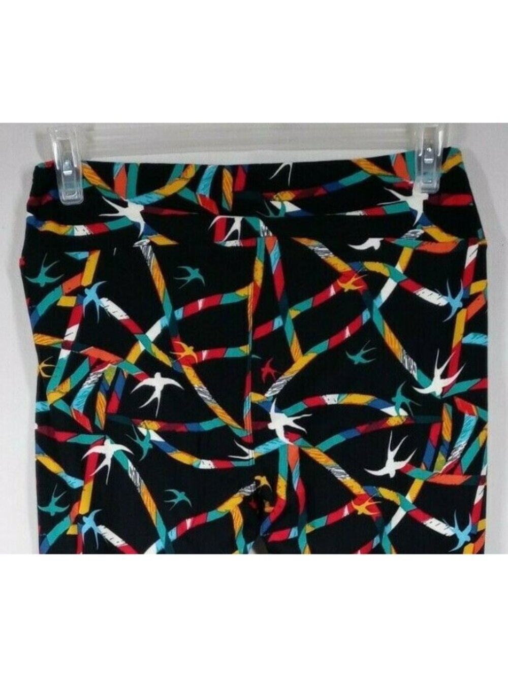 New LuLaRoe Tall & Curvy Leggings Colorful With Whimsical Floral Designs